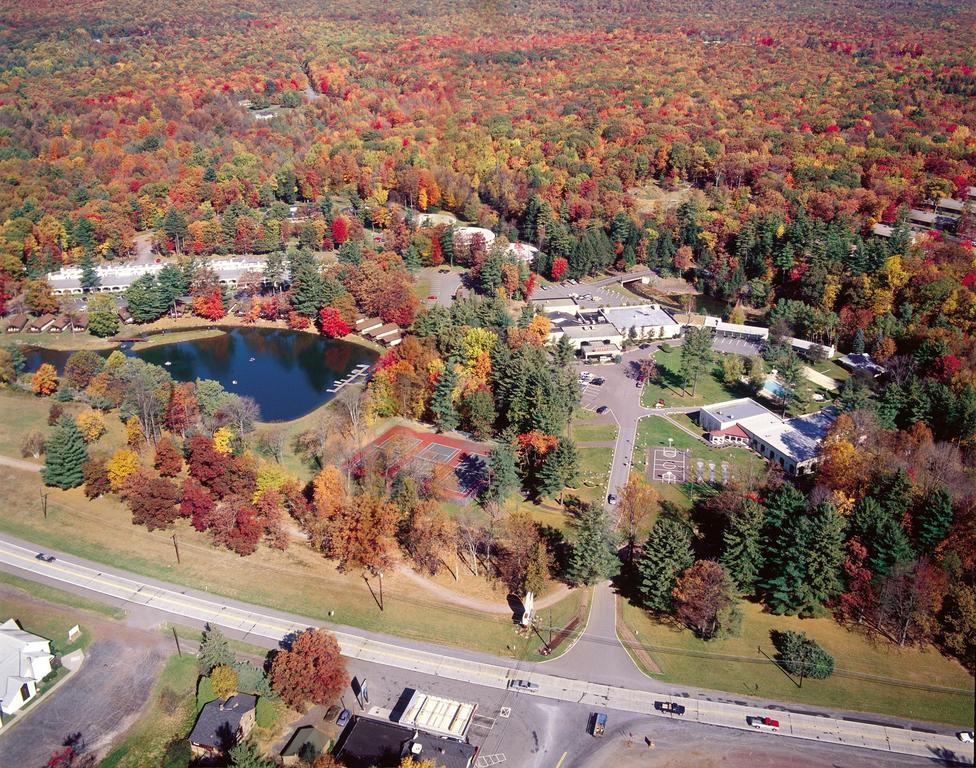 Paradise Stream Resort Cresco Extérieur photo